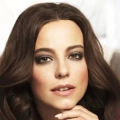 Anna Mucha